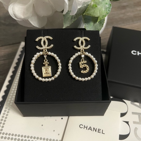 CHANEL Crystal CC Pearl Drop Perfume #5 Charm Hoop Earrings - Picture 1 of 10
